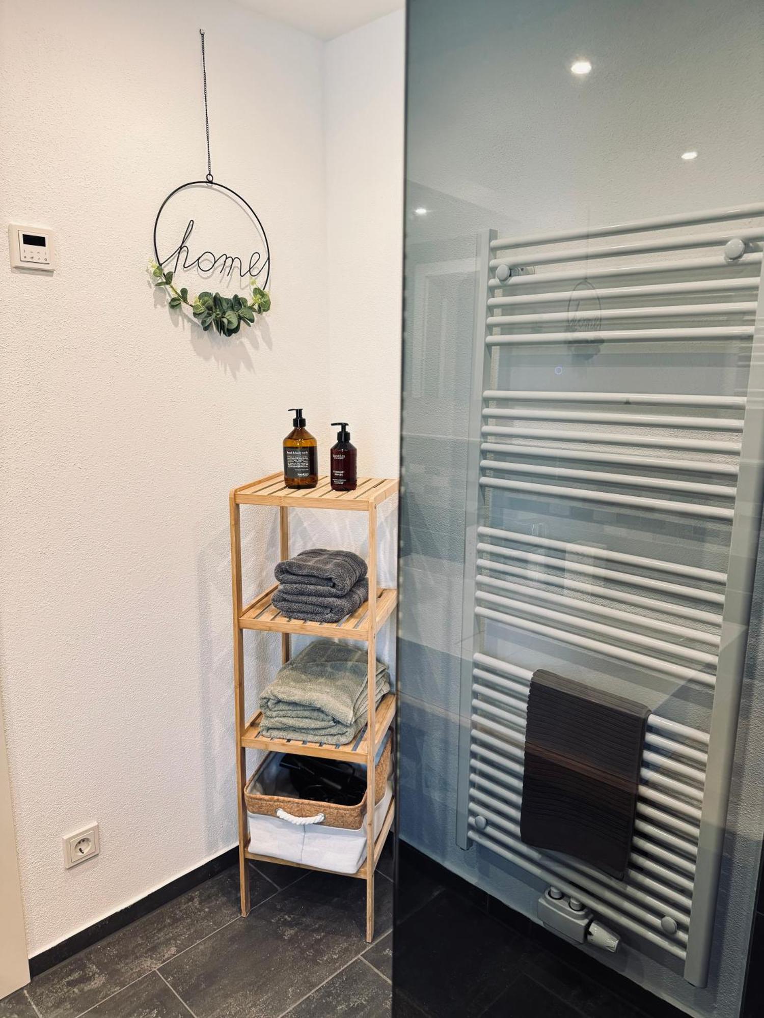 Moderne Wohnung Zum Wohlfuehlen Brachback Exteriör bild